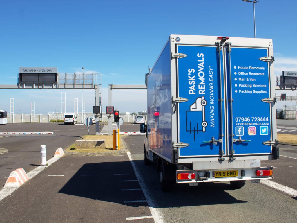 International moves by Pask's Removals, London
