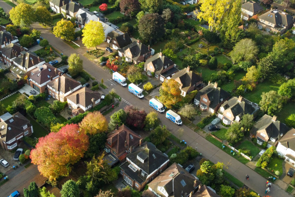 Pask's Removals London, Aerial shot