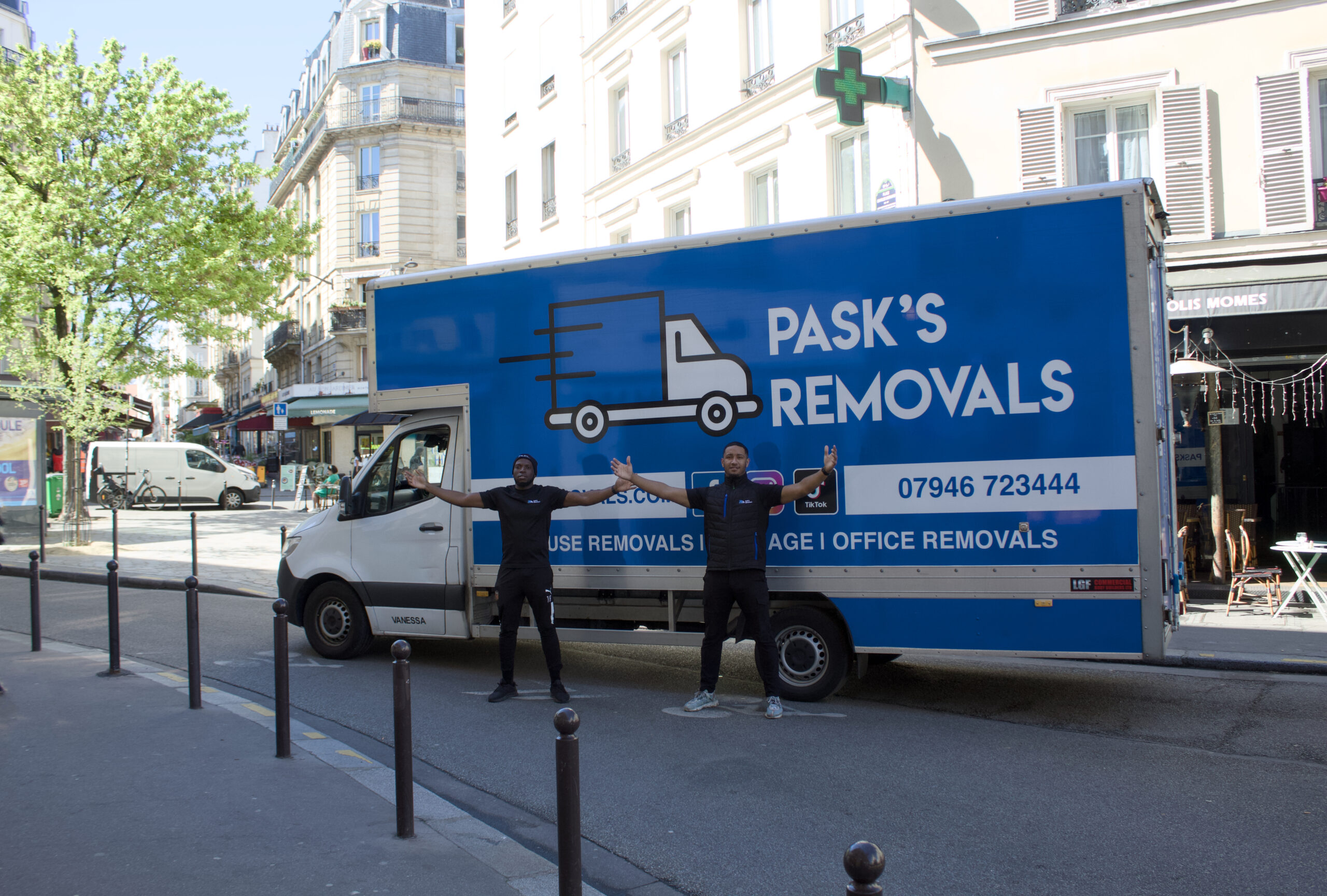 No.1 UK to France European Moving Company